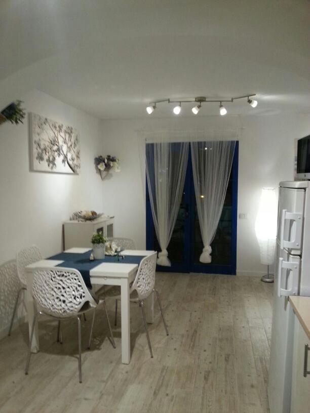 Appartamento Delia Caleta De Fuste Zewnętrze zdjęcie